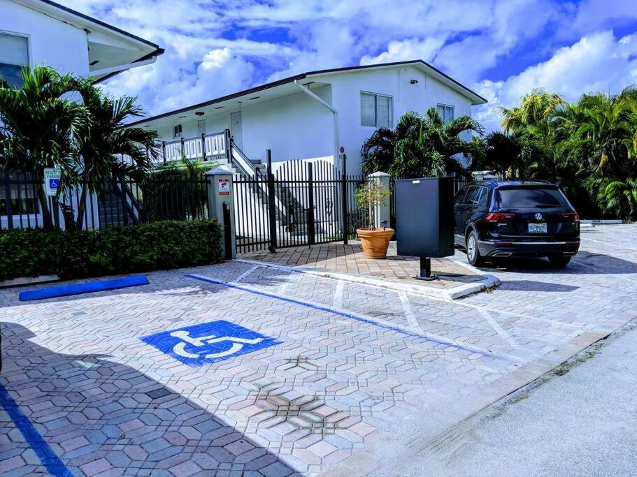 A2 - Endless Summer Vacation Rentals - 3 Bedroom Apartment Close To Casino Fort Lauderdale Exterior foto